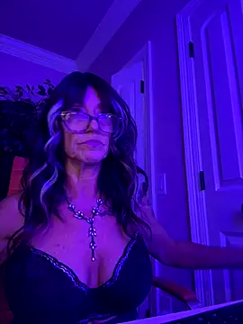 karrmmaa online show from 11-16-25, 02:27