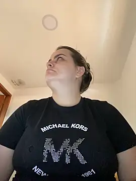 Im Amelia online show from 10-29-25, 12:59