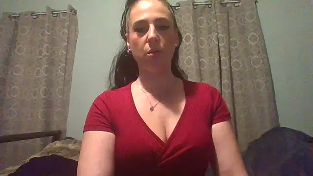 Audrey hotty online show from 11-12-25, 10:35