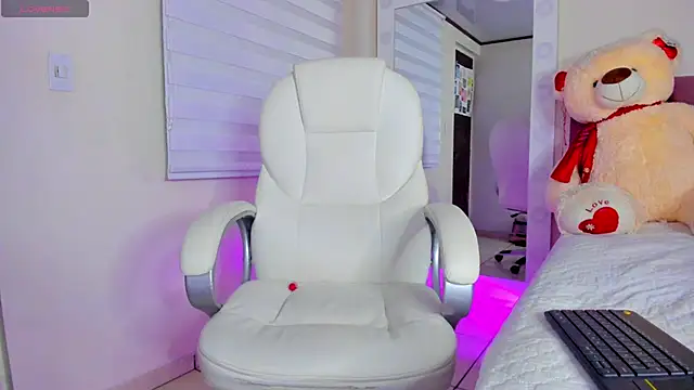 isaa 19 online show from 11-27-25, 09:43