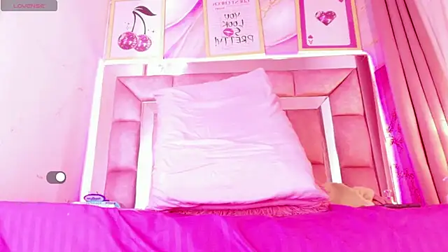 Doll IvannaTs online show from 04-13-26, 07:23