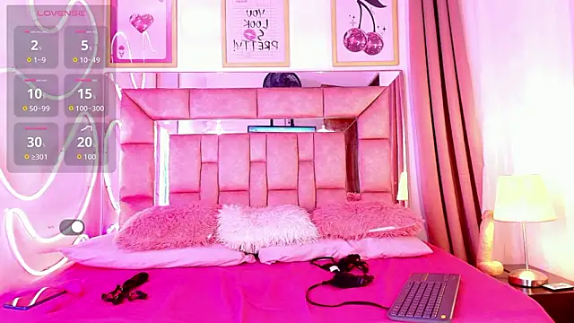 Snapshot of Doll_IvannaTs chatting on 02-03-26, 09:53 Doll IvannaTs online show from 02-03-26, 09:53