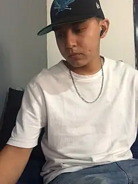 Slow Kmazutra online show from 02-24-25, 08:47