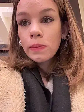 Street young online show from 02-14-25, 02:44