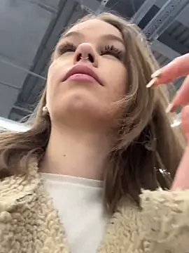 Street young online show from 03-06-25, 04:07