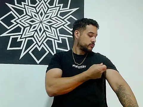 Snapshot of _CHRIS-DENNIS_ chatting on 04-03-26, 01:23 CHRIS-DENNIS online show from 04-03-26, 01:23