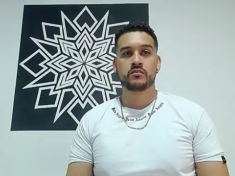  CHRIS-DENNIS  online show from 04-10-26, 01:45