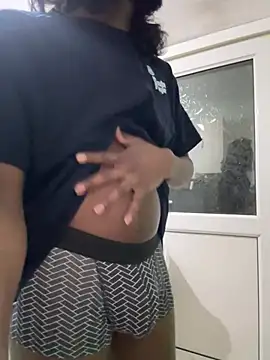 Snapshot of Oorgazmic chatting on 03-05-25, 08:32 Oorgazmic online show from 03-05-25, 08:32