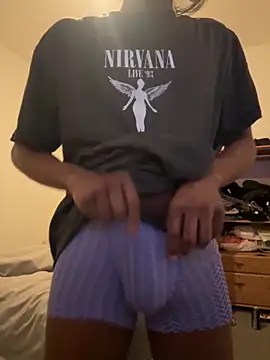 Snapshot of Oorgazmic chatting on 02-14-25, 05:57 Oorgazmic online show from 02-14-25, 05:57