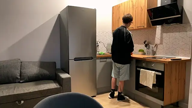 anahori  simon online show from 10-09-25, 10:32