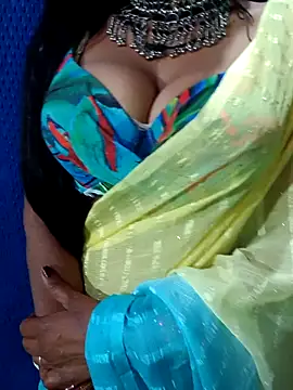 Savita hotmom online show from 02-09-26, 05:33