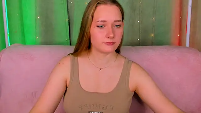 AlinaVice online show from 05-06-26, 01:09