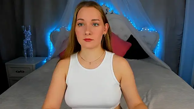 AlinaVice online show from 10-24-25, 01:15