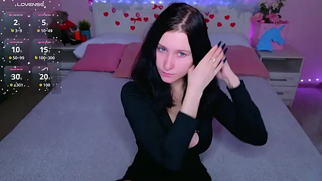 SarahStanley online show from 02-26-26, 04:07