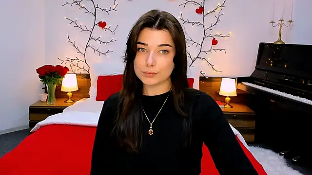 Snapshot of _Sun_Shy_ chatting on 09-29-25, 01:06 Sun Shy online show from 09-29-25, 01:06