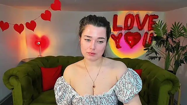 Snapshot of _Sun_Shy_ chatting on 02-24-25, 12:37 Sun Shy online show from 02-24-25, 12:37