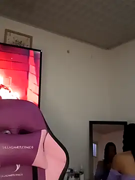 Lanna hott  online show from 11-15-25, 11:36