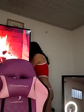 Lanna hott  online show from 11-13-25, 11:25