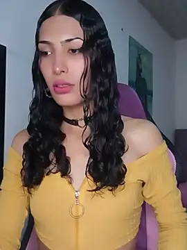 Lanna hott  online show from 05-21-26, 07:22