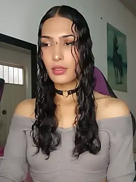 Lanna hott  online show from 07-04-26, 06:01