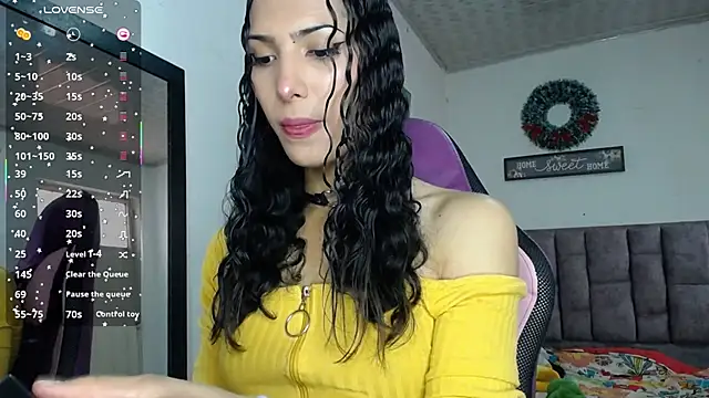 Lanna hott  online show from 02-05-26, 07:21