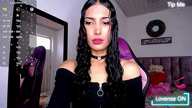 Lanna hott  online show from 08-04-26, 06:56