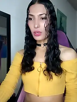 Lanna hott  online show from 04-24-26, 06:54