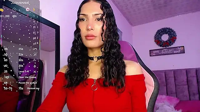 Lanna hott  online show from 01-31-26, 07:56