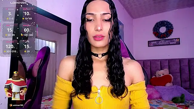Lanna hott  online show from 06-15-26, 12:27