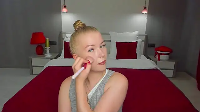 shy  lady online show from 07-12-26, 11:33