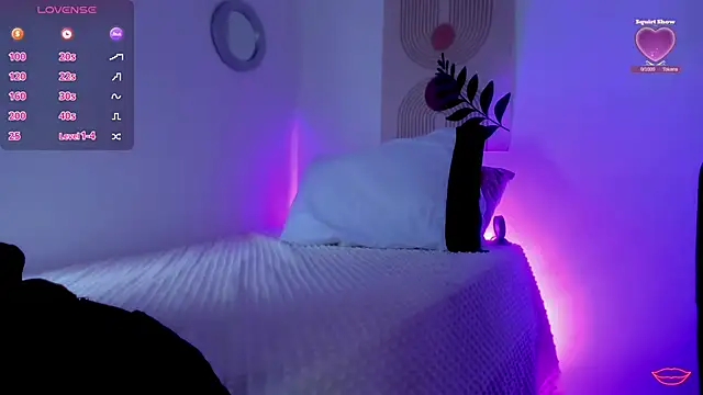 Snapshot of samy_lewis chatting on 02-12-26, 12:49 samy lewis online show from 02-12-26, 12:49