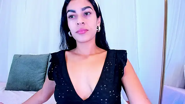 Yasiir 0229 online show from 10-08-25, 05:20