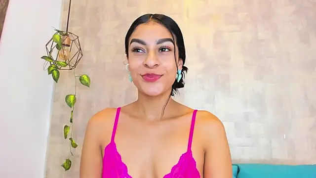 Yasiir 0229 online show from 12-07-24, 08:44