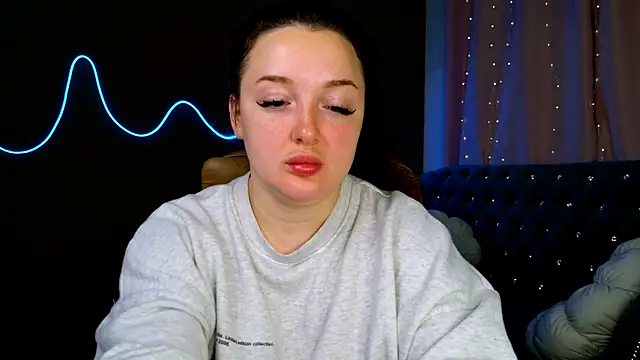 GloriNichols online show from 09-28-25, 05:25