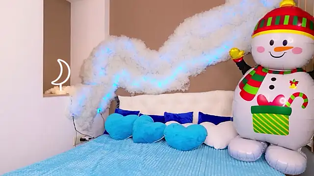 GloriNichols online show from 12-15-25, 06:08