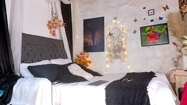 Kyara Queen online show from 02-11-26, 06:41