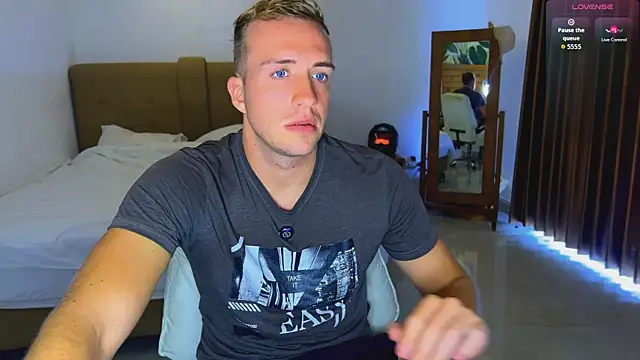 tommy cumfinger online show from 04-18-26, 01:30