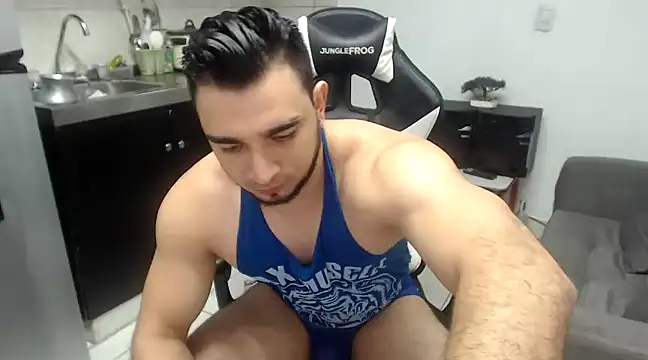 Snapshot of seux-88 chatting on 03-18-25, 10:37 seux-88 online show from 03-18-25, 10:37