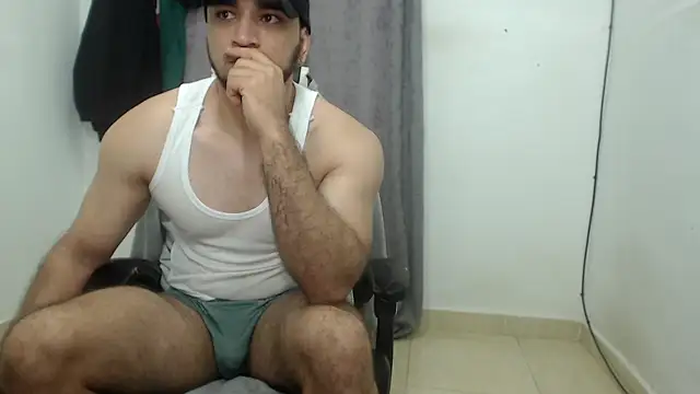 Snapshot of seux-88 chatting on 06-23-26, 11:41 seux-88 online show from 06-23-26, 11:41