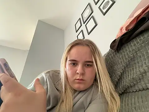 princess blondex online show from 06-01-26, 04:28