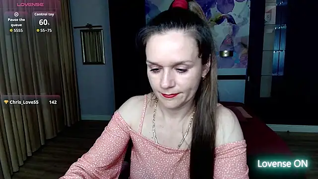 AriaGray online show from 04-18-26, 07:07