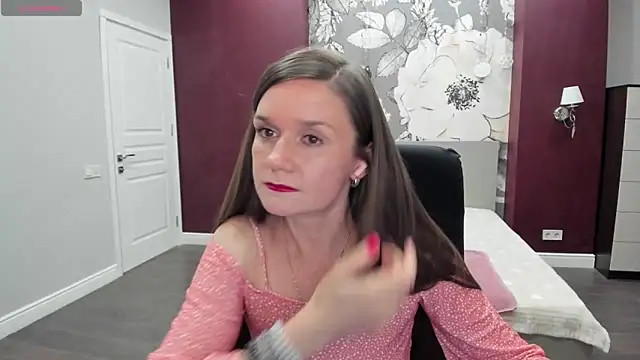 AriaGray online show from 09-13-25, 09:59