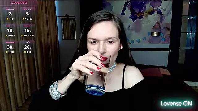 Snapshot of AriaGray chatting on 07-15-26, 05:42 AriaGray online show from 07-15-26, 05:42