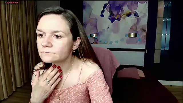 AriaGray online show from 04-14-26, 12:15