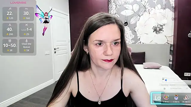 AriaGray online show from 11-28-25, 09:26