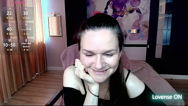 AriaGray online show from 05-11-26, 12:28