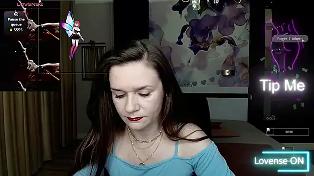 AriaGray online show from 10-19-25, 01:30