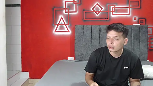 FerneyManti online show from 11-06-25, 01:15