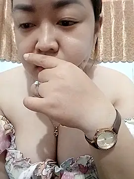 VyOanh2K online show from 10-03-25, 08:05