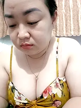 VyOanh2K online show from 10-14-25, 01:01